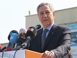 Arınç: Kurban olduğum Allah verdikçe vermiş