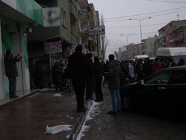 Bin lira için kuru sıkıyla banka soydu