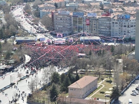 CHP, Tandoğan'da kaç kişi topladı?