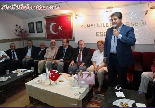 HACI ADAYLARINDAN ESENLER İÇİN DUA İSTEDİ