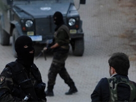 Mersin'de terör operasyonu: 5 tutuklu