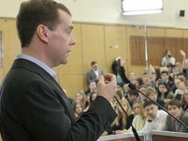 Öğrencinin Medvedev'i şaşırtan sorusu