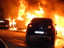 Otomobili kundaklanan şahsın intikamı