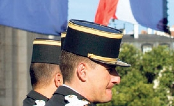 Afganistanda bir Fransa askeri öldü