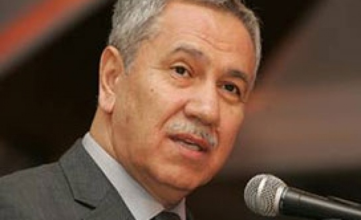 Bülent Arınç kar engeline takıldı