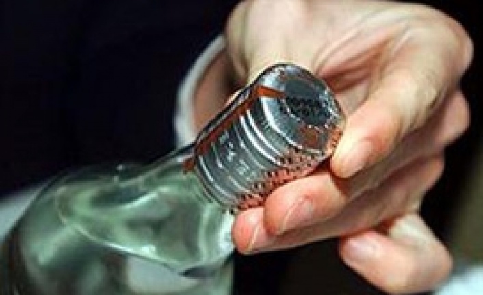 Edirnede kaçak tütün ve alkol yakalandı