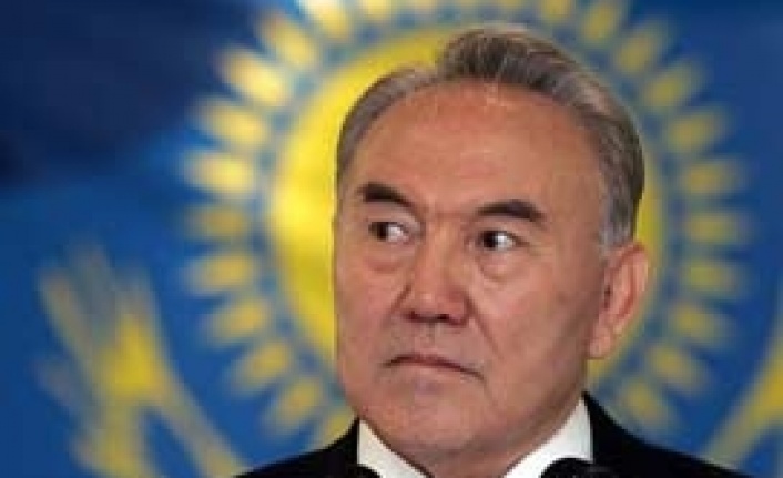 Nazarbayevden Janaözene veto!