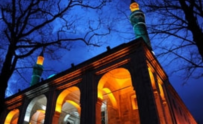 Rauf Denktaş için sala okundu